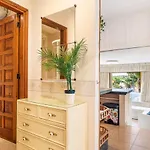 Sunny Oasis Getaway Apartmán